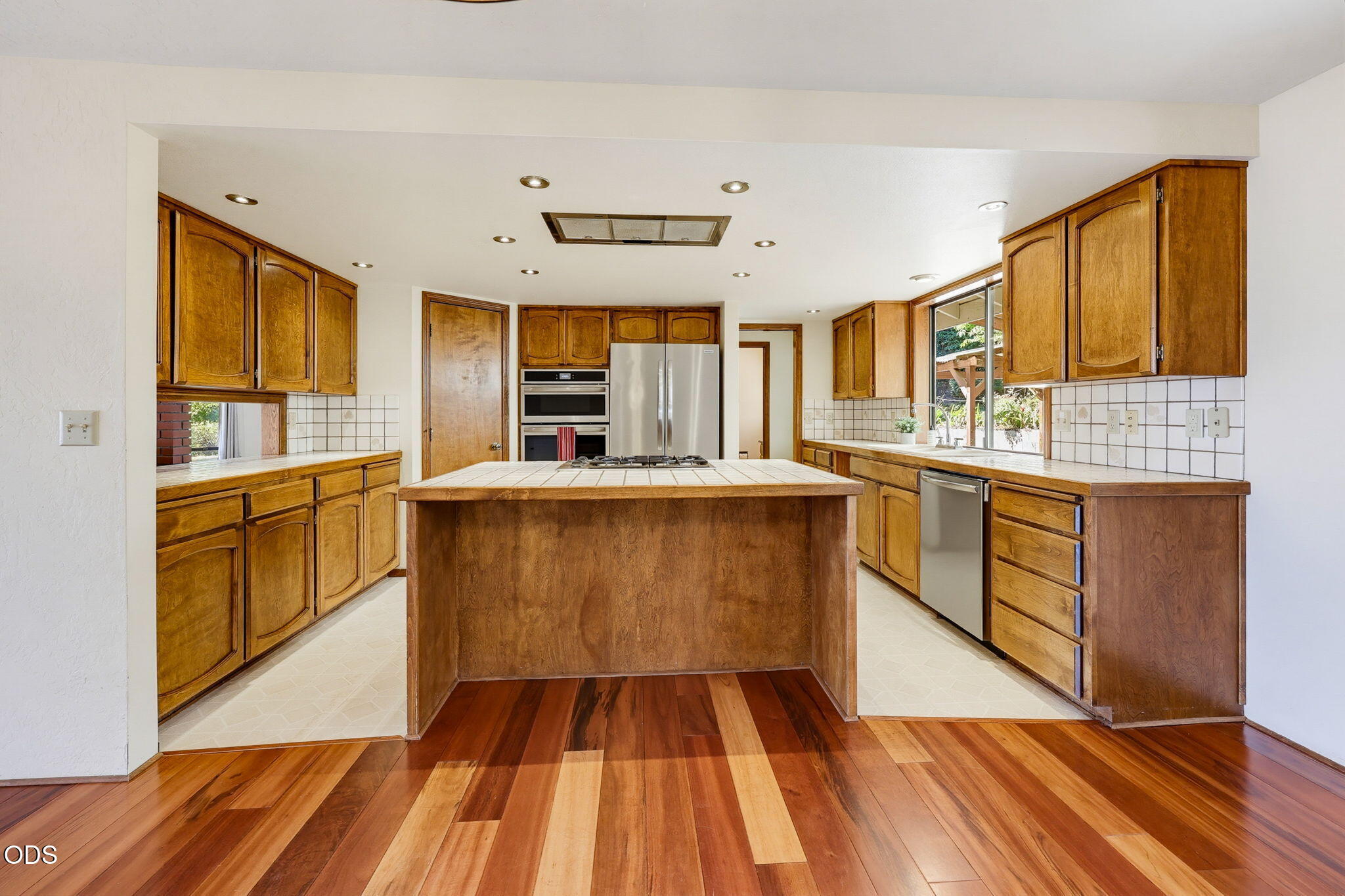 174 Hummingbird Lane Talent, OR 97540 - Photo 14 of 101