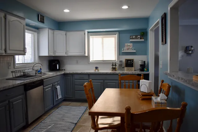 $130,000 | 21756 Weller Avenue, Warren, MI 48089