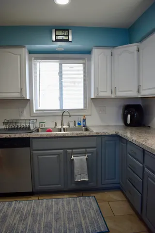 $130,000 | 21756 Weller Avenue, Warren, MI 48089