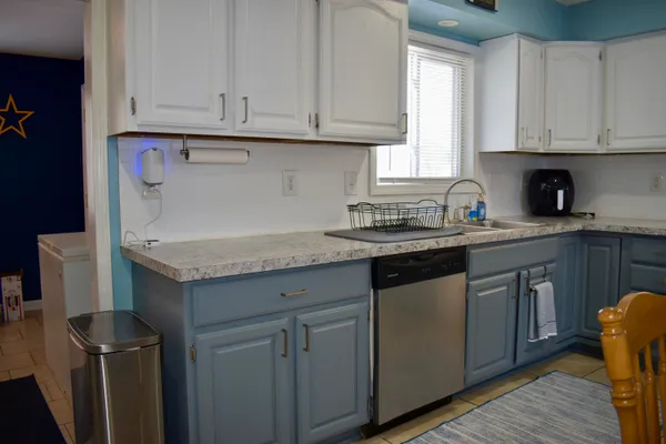 $123,000 | 21756 Weller Avenue, Warren, MI 48089