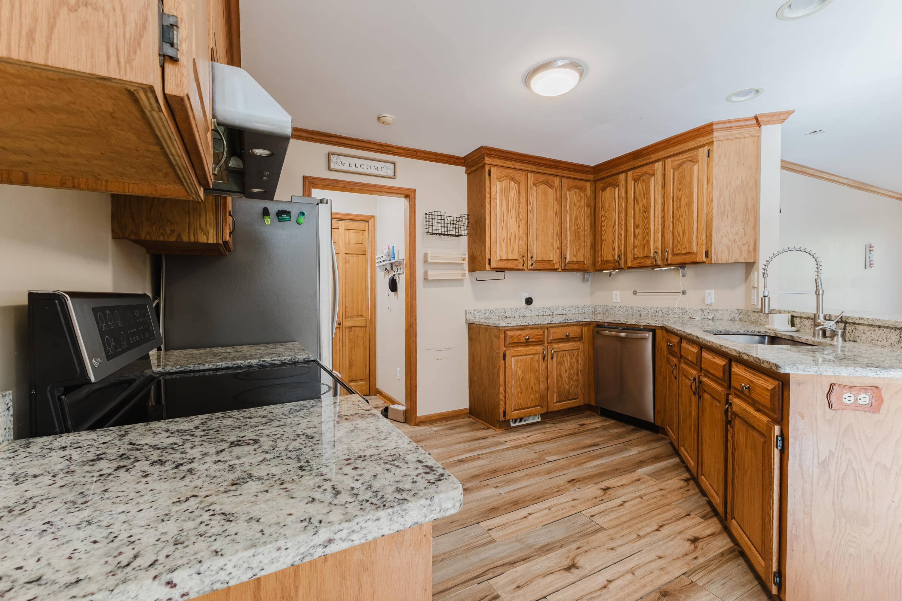 7050 Old State Road Holly Hill, SC 29059 - Photo 16 of 37 7050 old state road - Holly Hill-18