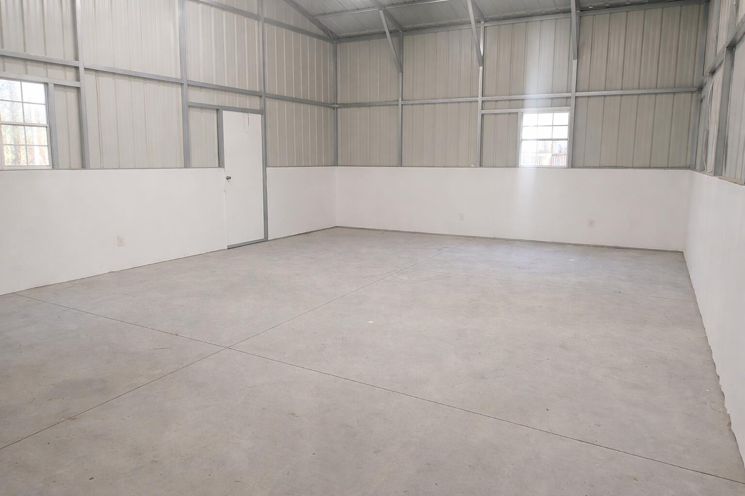 7050 Old State Road Holly Hill, SC 29059 - Photo 36 of 37 Garage Room 1