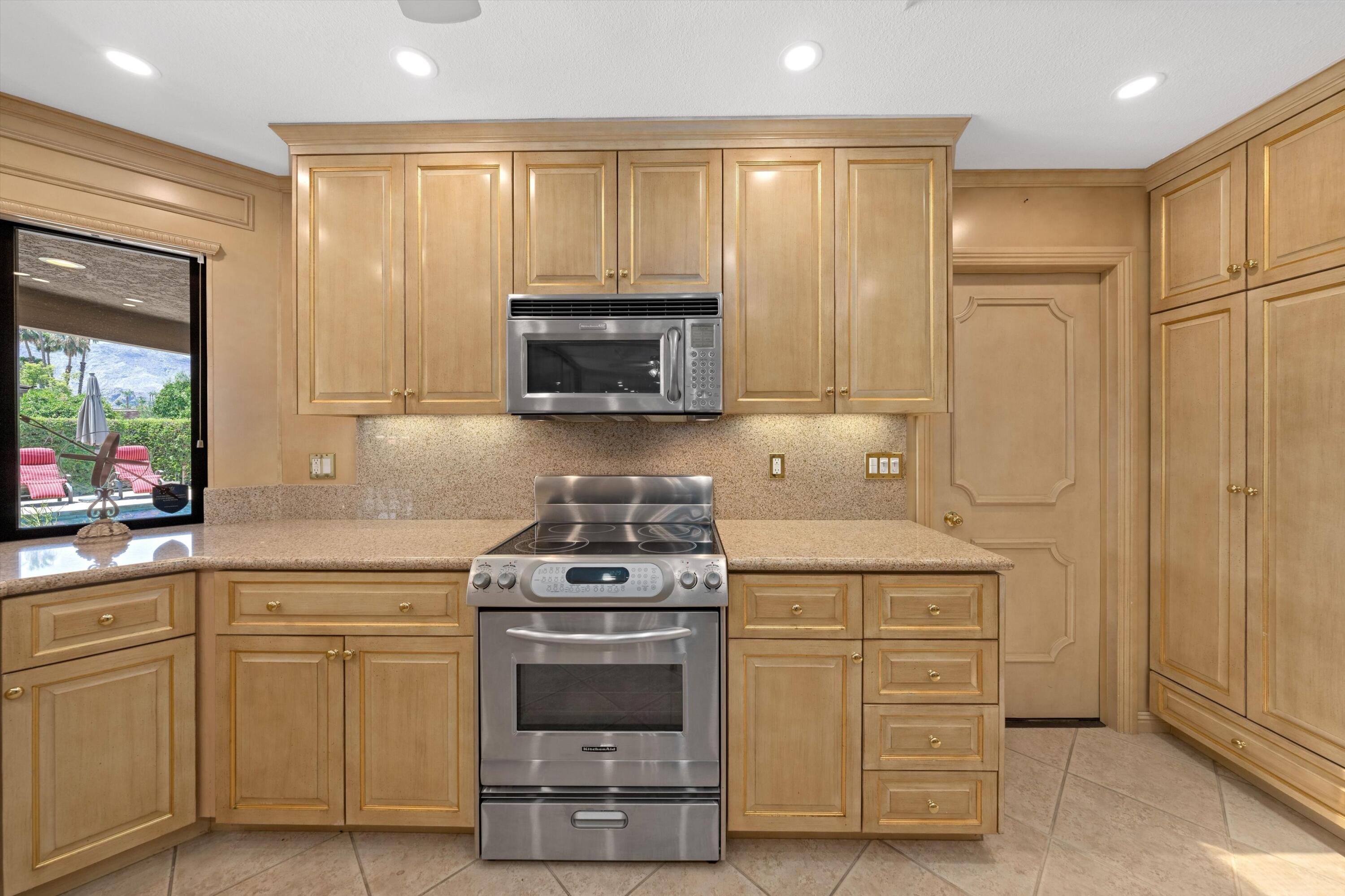 146 Yale Drive Rancho Mirage, CA 92270 - Photo 36 of 57 35-63649571