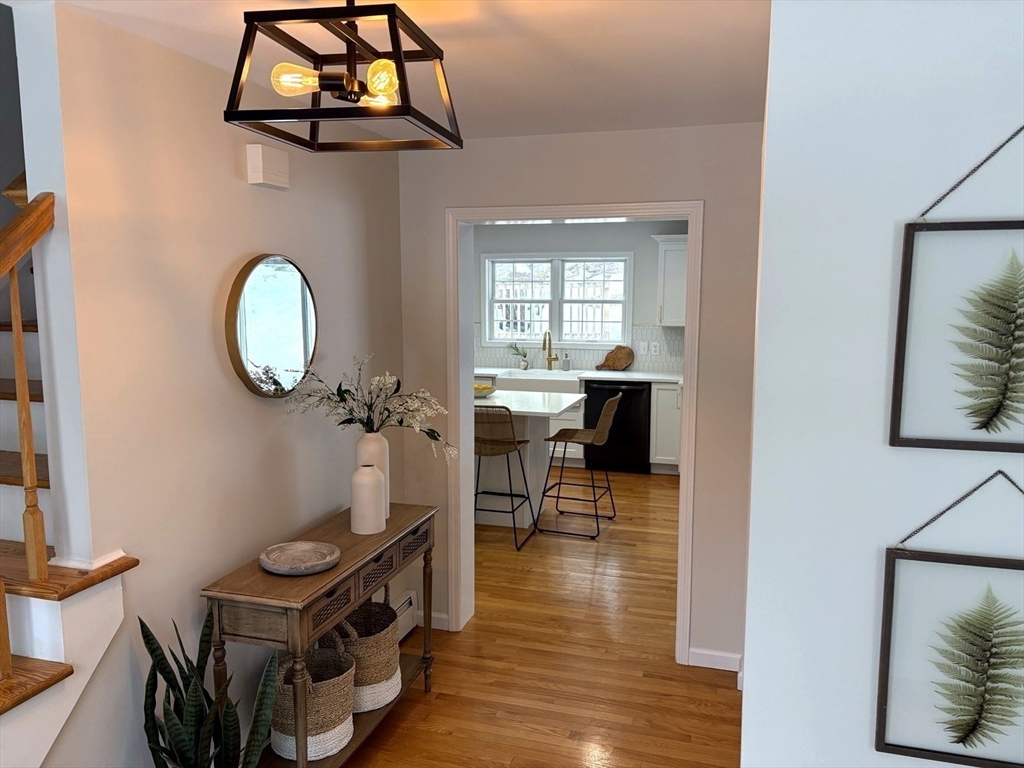159 Pine Street Manchester, MA 01944 - Photo 14 of 41