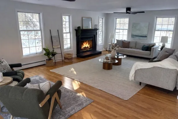 $1,185,000 | 159 Pine Street, Manchester, MA 01944