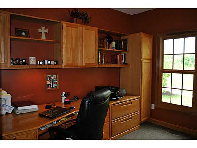1689 South B & K Road Galena, OH 43021 - Photo 13 of 25