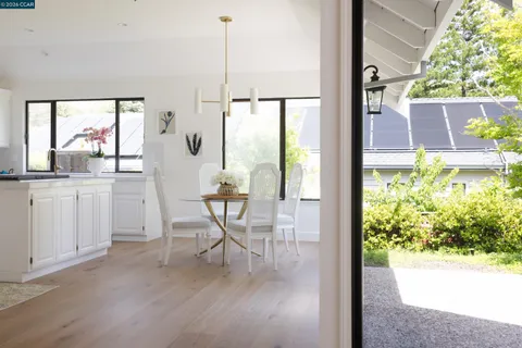 $2,095,000 | 7 Crockett Drive, Moraga, CA 94556