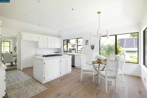 $2,095,000 | 7 Crockett Drive, Moraga, CA 94556