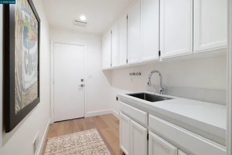 $2,095,000 | 7 Crockett Drive, Moraga, CA 94556