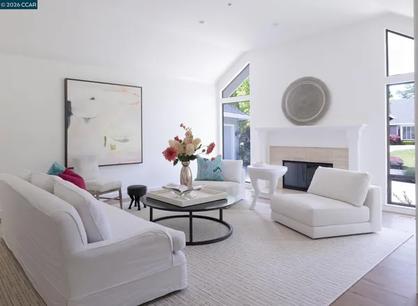 $2,095,000 | 7 Crockett Drive, Moraga, CA 94556