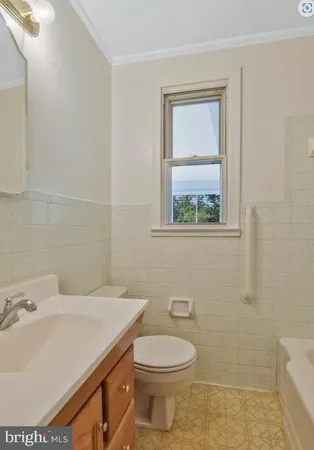 $689,000 | 4038 Poplar Street, Fairfax, VA 22030