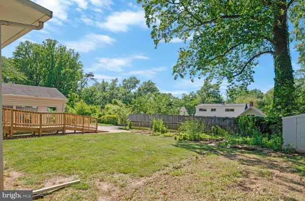 $689,000 | 4038 Poplar Street, Fairfax, VA 22030