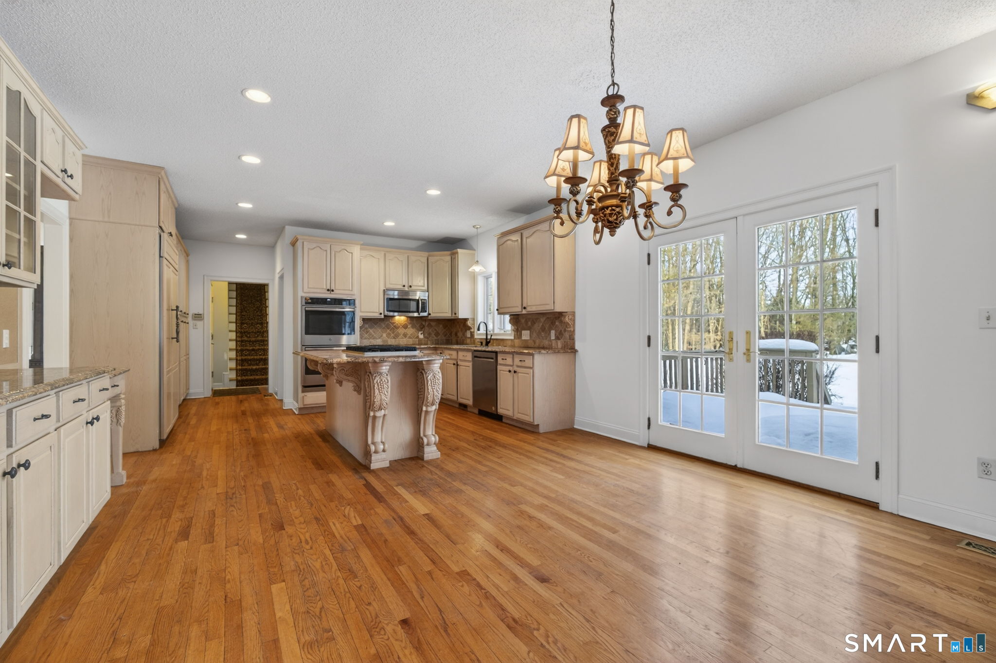 149 Ford Road Woodbridge, CT 06525 - Photo 16 of 47