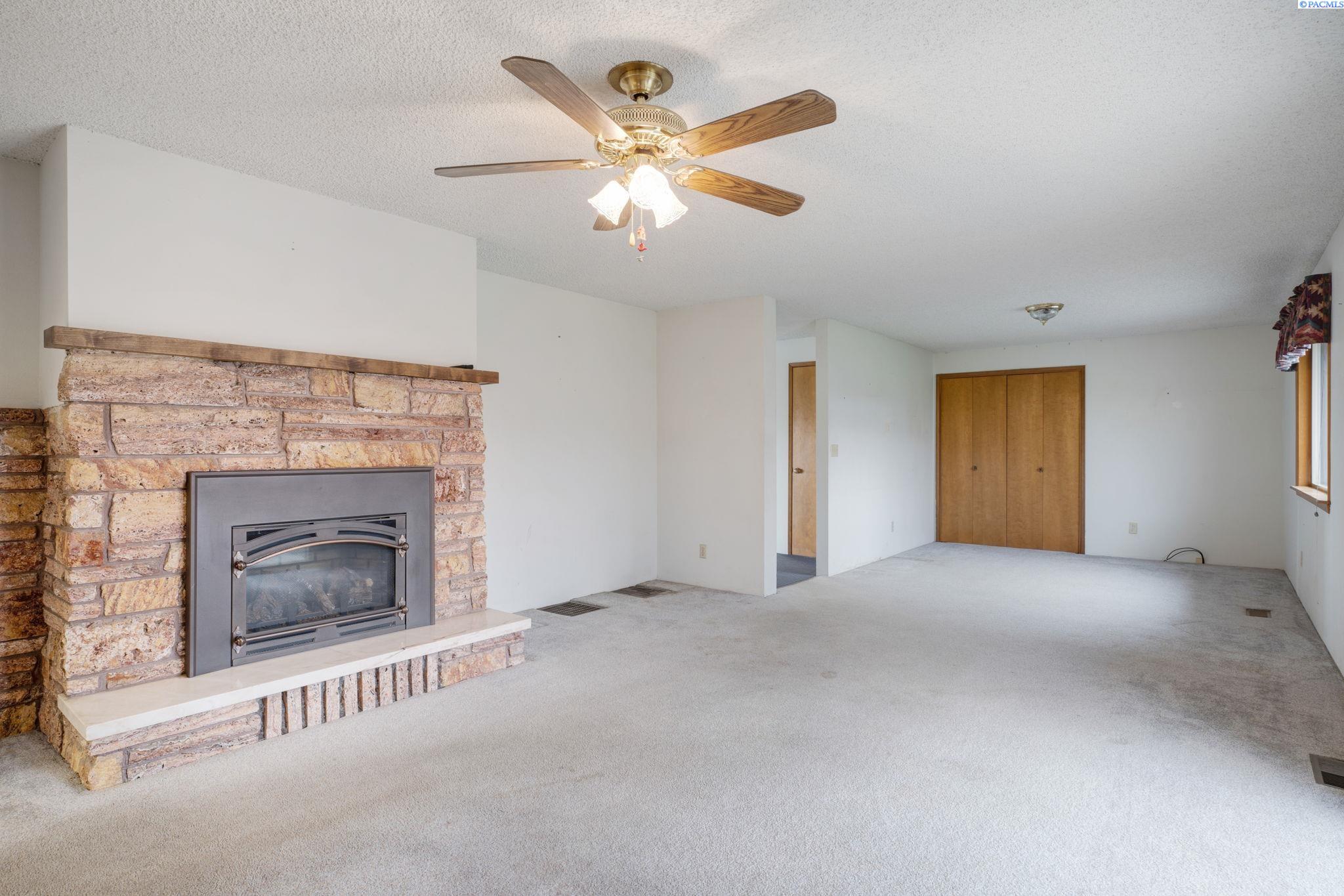 23503 East Ruppert Road Benton City, WA 99320 - Photo 15 of 31 Gallery Image 15