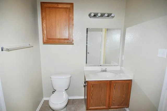 a close view of a bathtub in bathroom