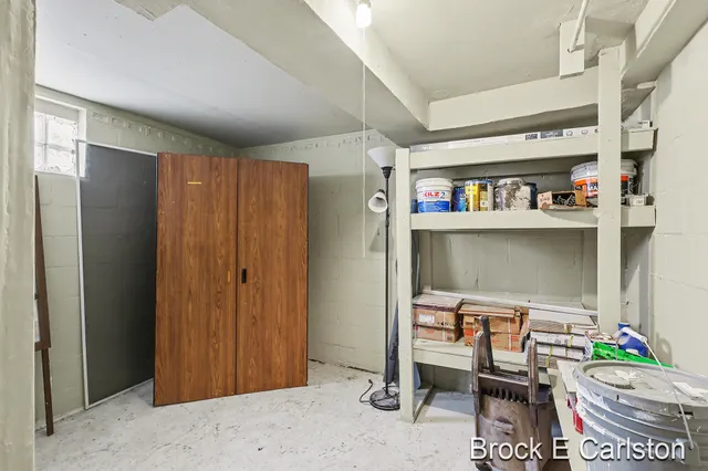 $164,900 | 2614 Riordan Street, Muskegon, MI 49444