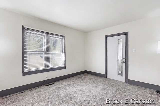 $164,900 | 2614 Riordan Street, Muskegon, MI 49444