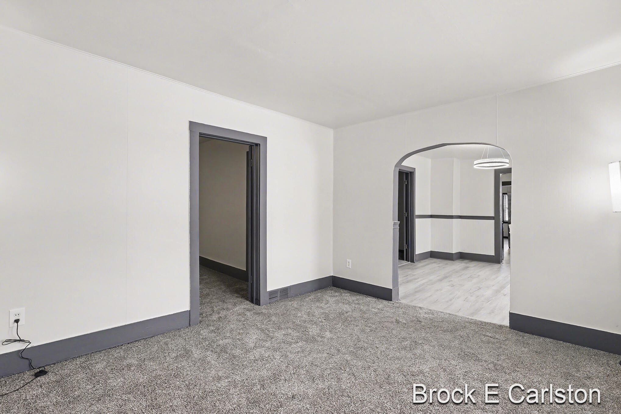 2614 Riordan Street Muskegon, MI 49444 - Photo 8 of 38 QJ1A0717