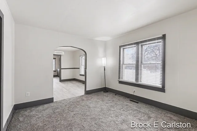 $164,900 | 2614 Riordan Street, Muskegon, MI 49444