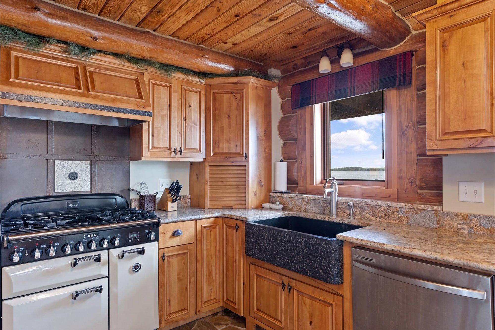 7492 Old Whiskey Road Pequot Lakes, MN 56472 - Photo 15 of 51