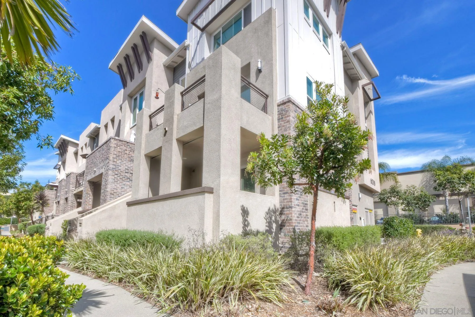 6058 Colt Place, Unit 101 Carlsbad, CA 92009 - Photo 2 of 42