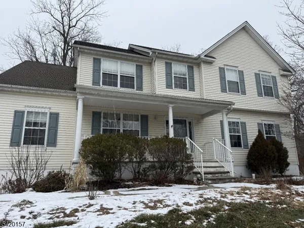 $500,000 | 39 Canterbury Lane, Hackettstown, NJ 07840