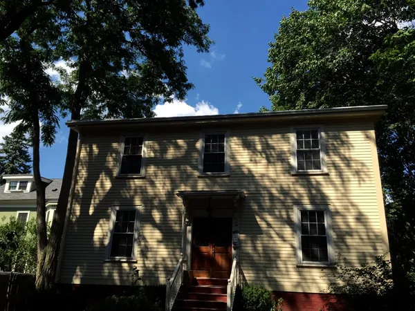 an outdoor view of fountain