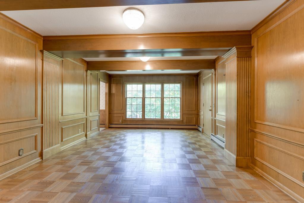 12 Woodland Road West Edina, MN 55424 - Photo 9 of 22 Gallery Image 9