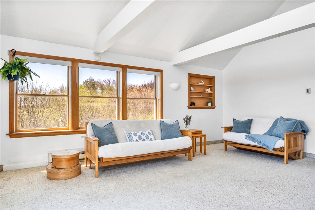 91 Bonnet Point Road Narragansett, RI 02882 - Photo 8 of 33 Gallery Image 8