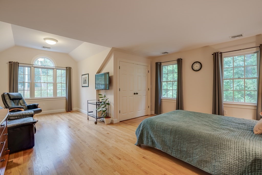 12 Page Road Bedford, MA 01730 - Photo 23 of 40 Gallery Image 23