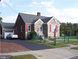 515 South Warwick Road Magnolia, NJ 08049 - Photo 1 of 6
