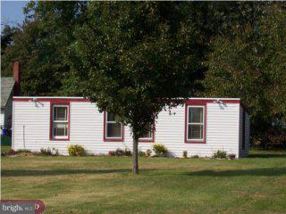 515 South Warwick Road Magnolia, NJ 08049 - Photo 4 of 6