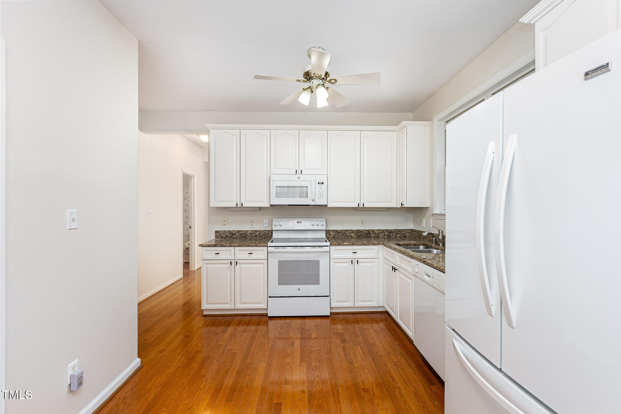11005 Louson Place Raleigh, NC 27614 - Photo 12 of 28 012_cj4a2073-edit_462