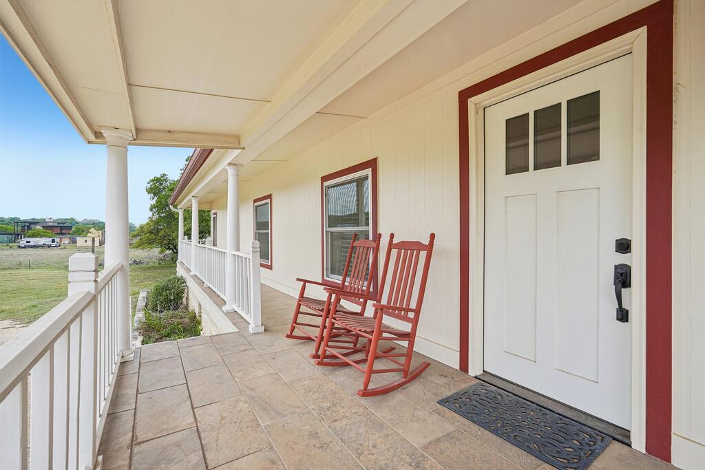 250-256 Wharton Road Kerrville, TX 78028 - Photo 8 of 53 Gallery Image 8