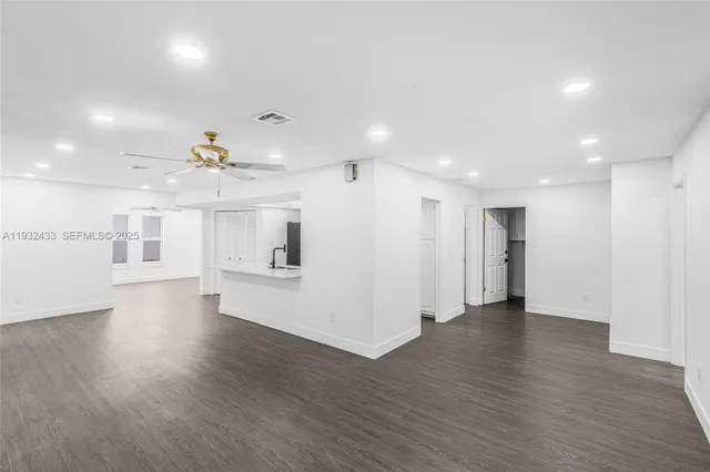 $620,000 | 1515 Southeast 32nd Terrace, Cape Coral, FL 33904