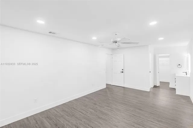 $620,000 | 1515 Southeast 32nd Terrace, Cape Coral, FL 33904