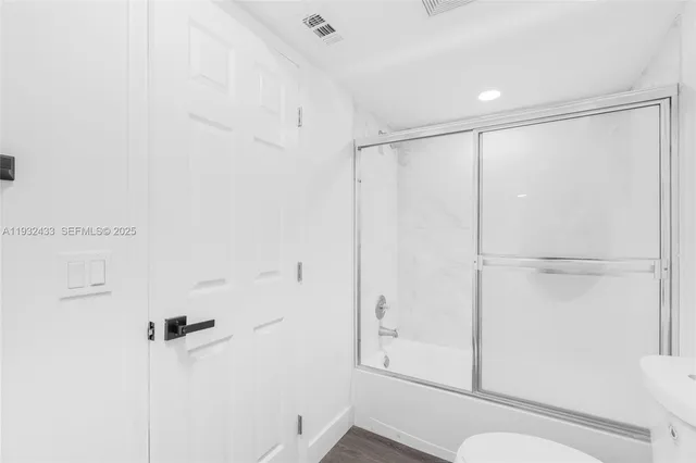 $620,000 | 1515 Southeast 32nd Terrace, Cape Coral, FL 33904