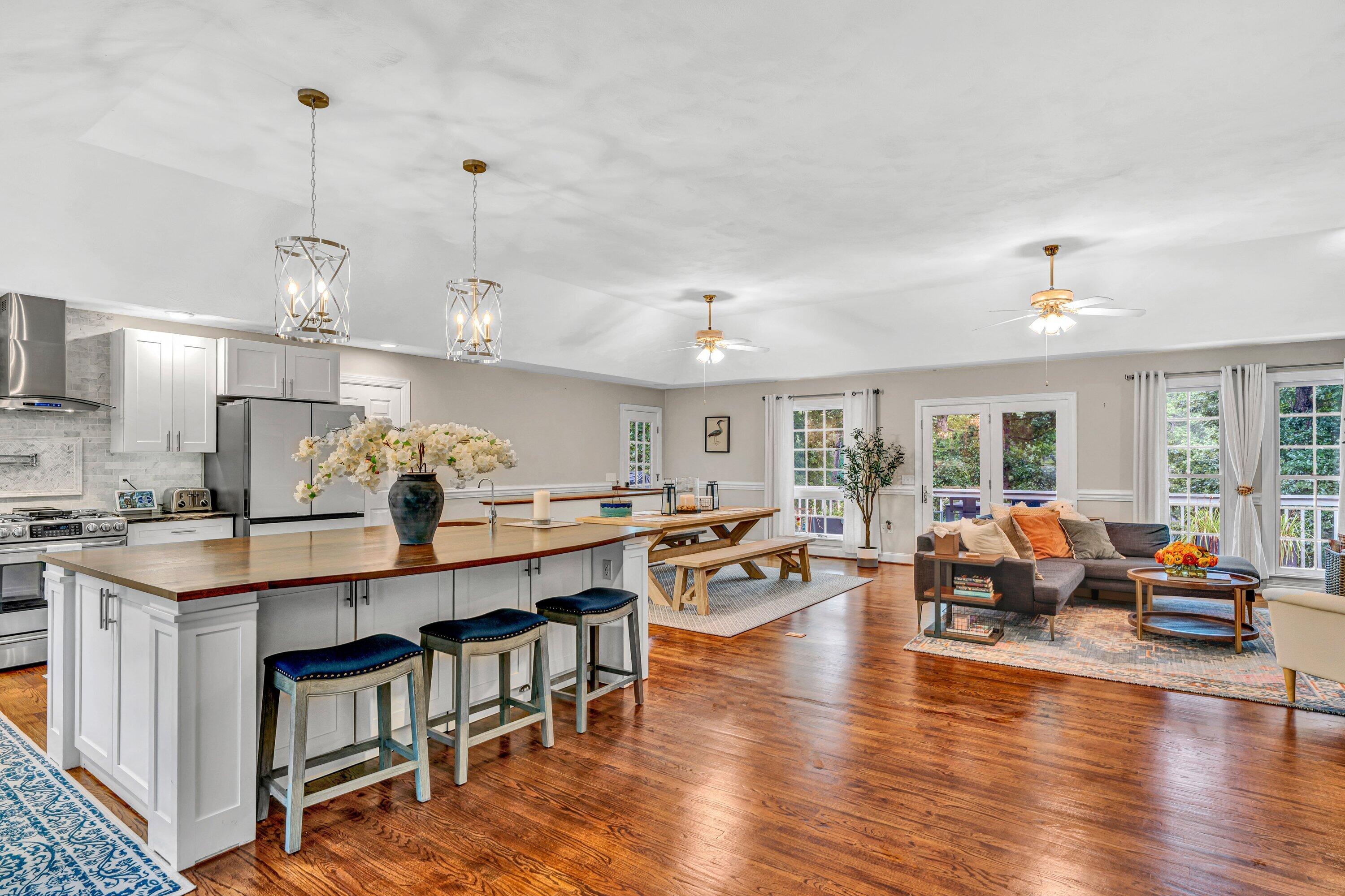 290 Woodbrook Road Moneta, VA 24121 - Photo 7 of 40 DSC00142 (1)