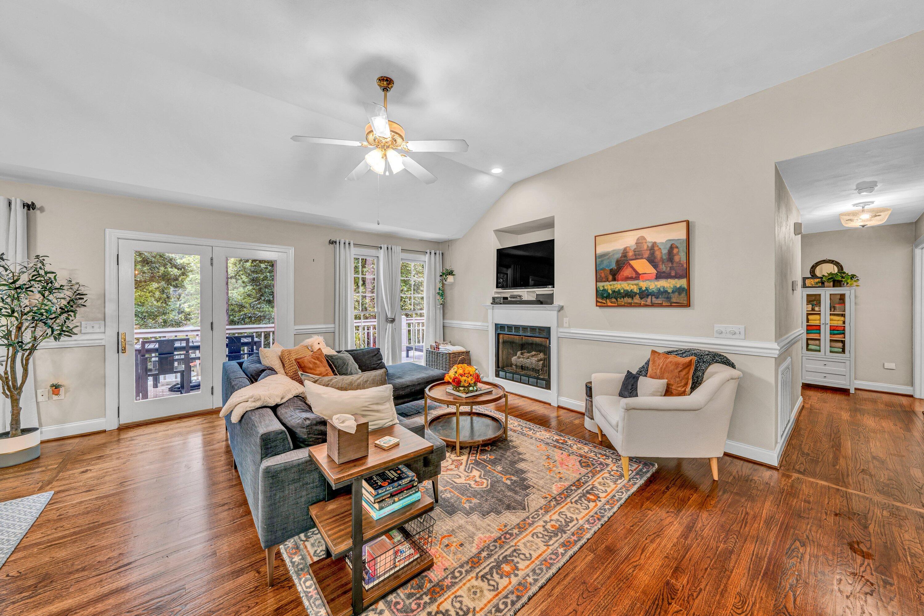 290 Woodbrook Road Moneta, VA 24121 - Photo 10 of 40 DSC00133 (1)