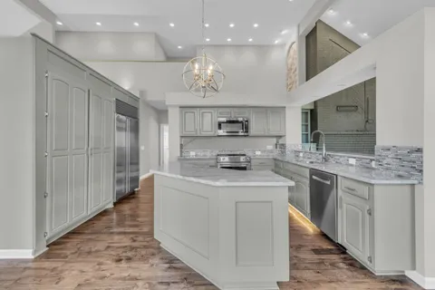 $999,999 | 102 Chuzzlewit Down, Brentwood, TN 37027