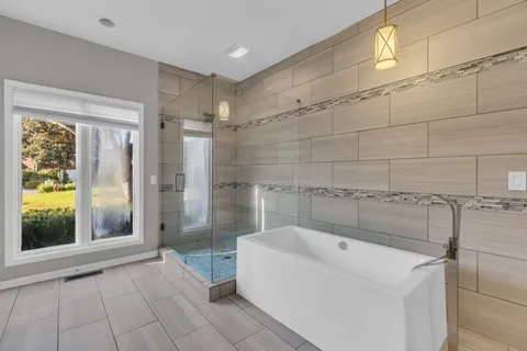 $999,999 | 102 Chuzzlewit Down, Brentwood, TN 37027