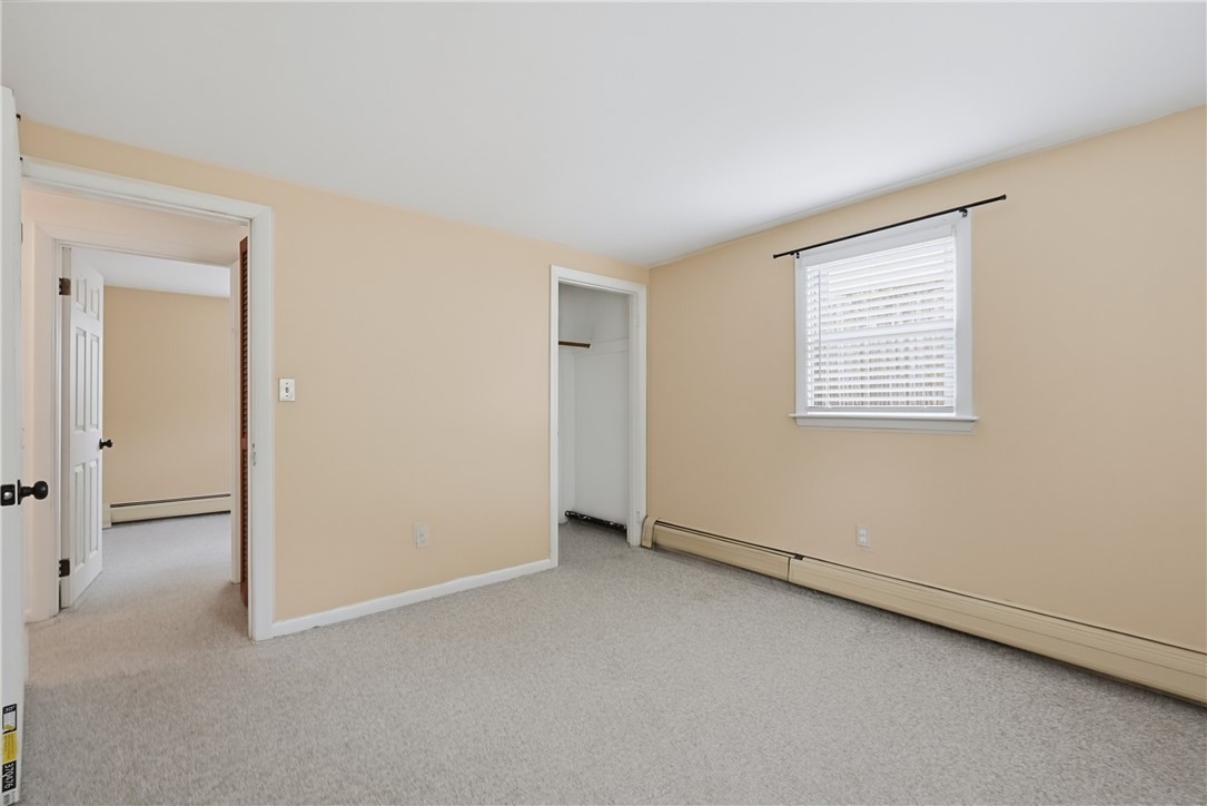 29 Rosedale Drive Bristol, RI 02809 - Photo 25 of 34 Bedroom 3