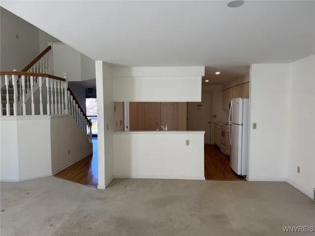 $284,900 | 73 Southwick Drive, Orchard Park, NY 14127