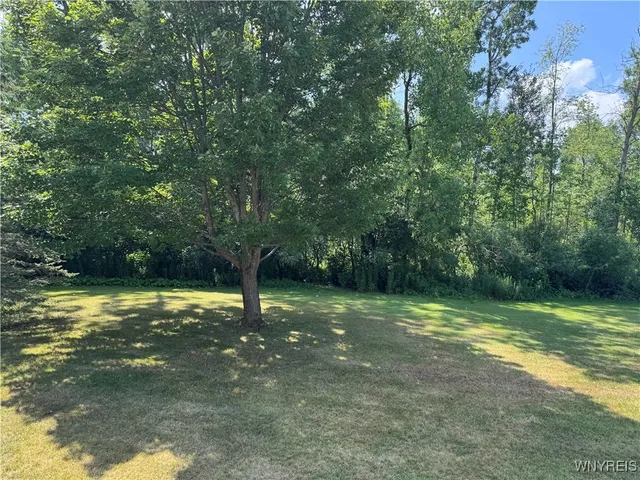 $284,900 | 73 Southwick Drive, Orchard Park, NY 14127