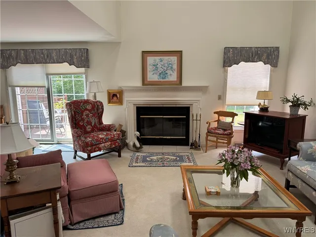 $284,900 | 73 Southwick Drive, Orchard Park, NY 14127