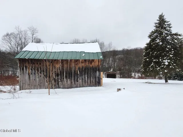 $319,900 | 5545 County Rte 30, Hartford, NY 12832