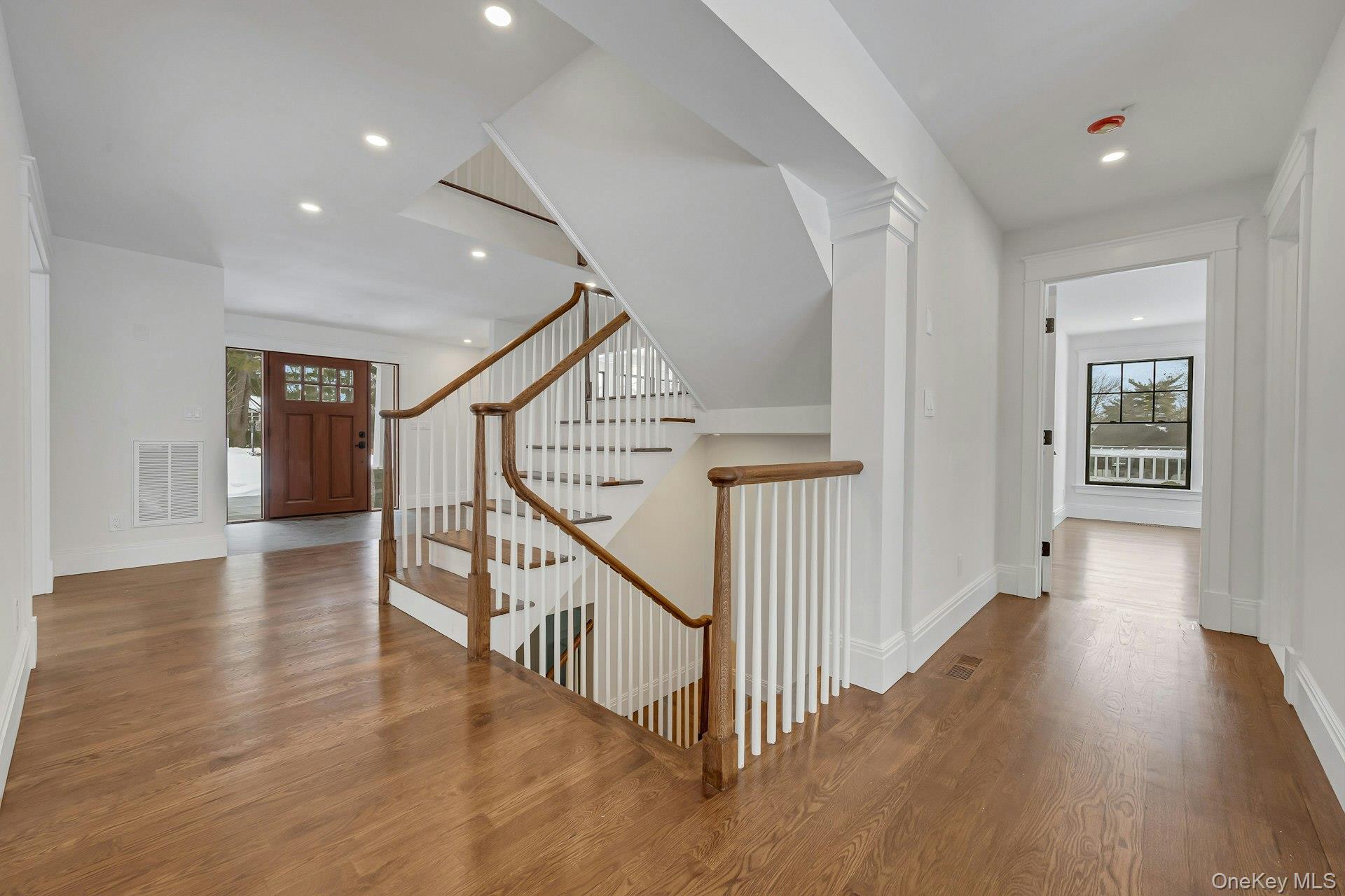 32 Sycamore Road Scarsdale, NY 10583 - Photo 19 of 48