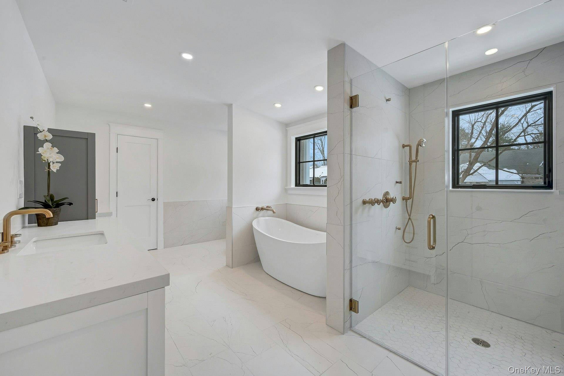 32 Sycamore Road Scarsdale, NY 10583 - Photo 28 of 48