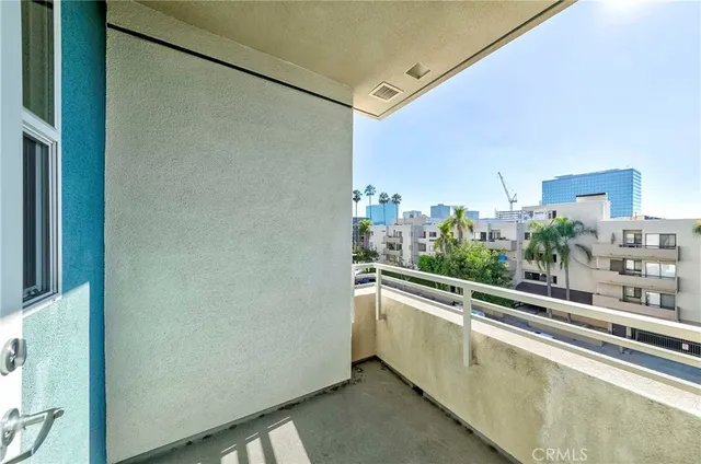 $665,000 | 436 South Virgil Avenue, Unit 403, Los Angeles, CA 90020
