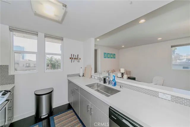 $665,000 | 436 South Virgil Avenue, Unit 403, Los Angeles, CA 90020